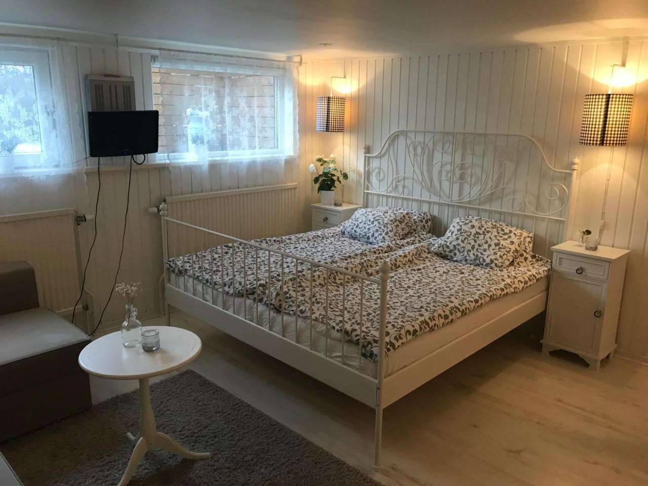 Room With Pentry, Separate Entrance, No Cardpayment غْرانّا المظهر الخارجي الصورة