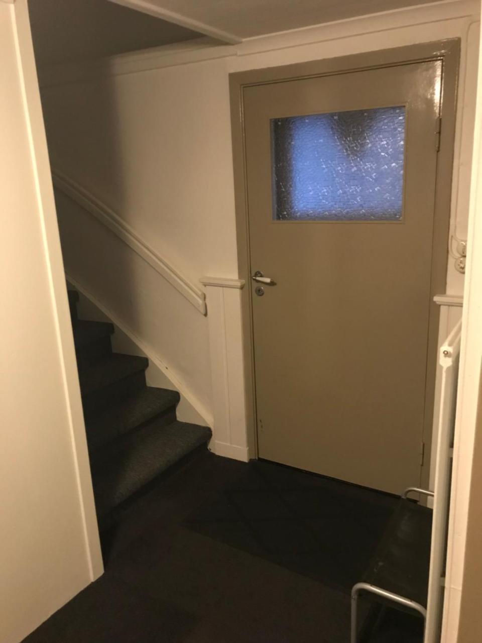 Room With Pentry, Separate Entrance, No Cardpayment غْرانّا المظهر الخارجي الصورة